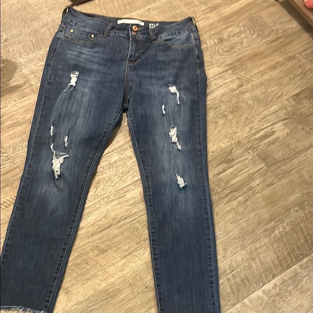 ! It  Jeans